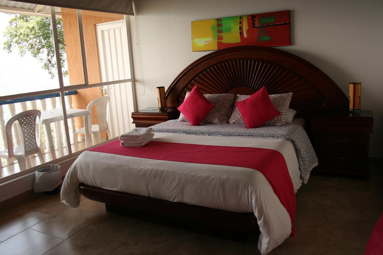 Hotel Chinauta Real Εξωτερικό φωτογραφία
