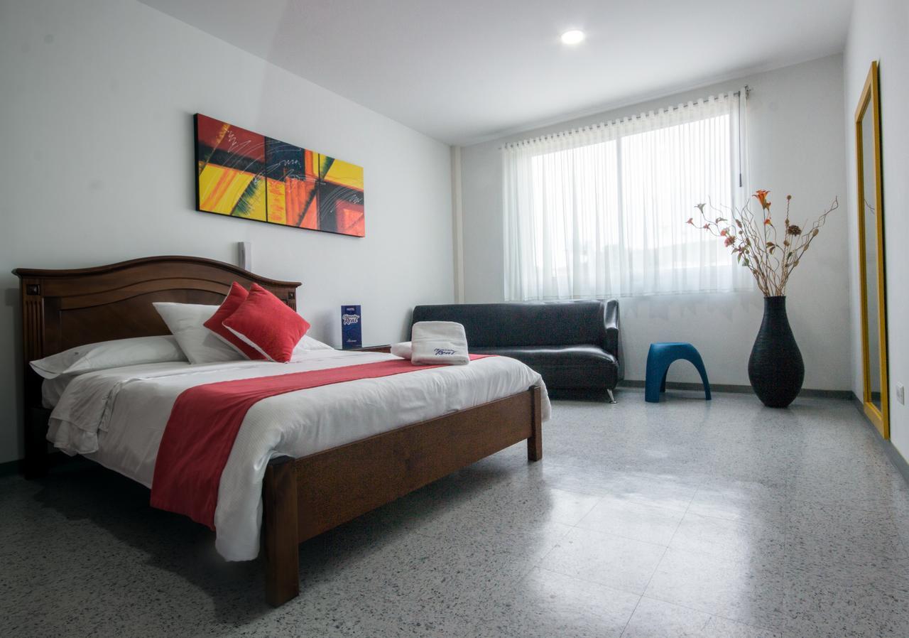 Hotel Chinauta Real Εξωτερικό φωτογραφία